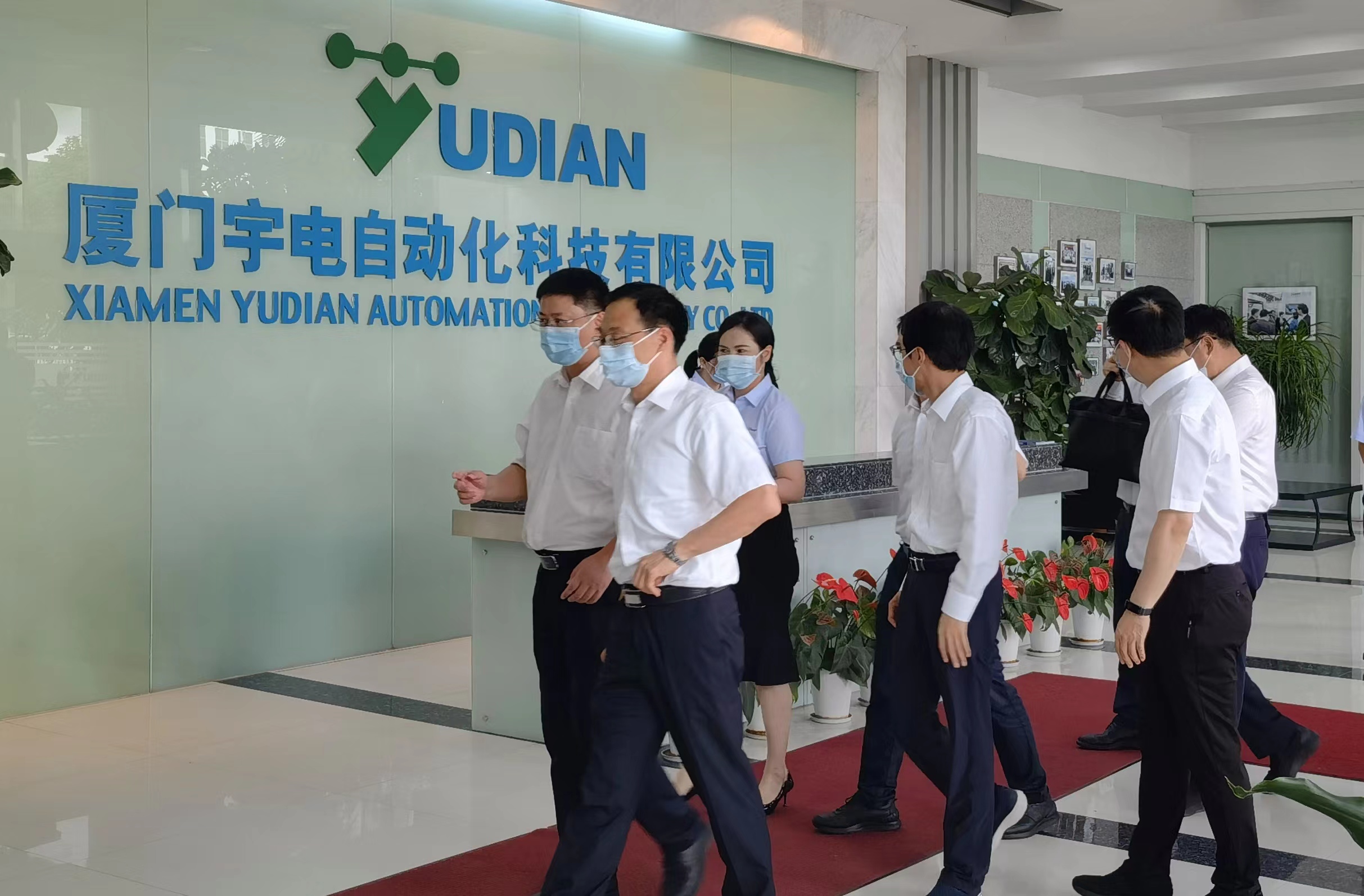 一樓前臺.jpg 一樓前臺.jpg